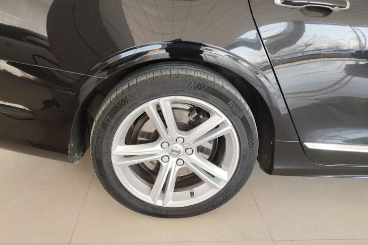 Used Volvo S90 2020 T5 Zhiyi Luxury Edition