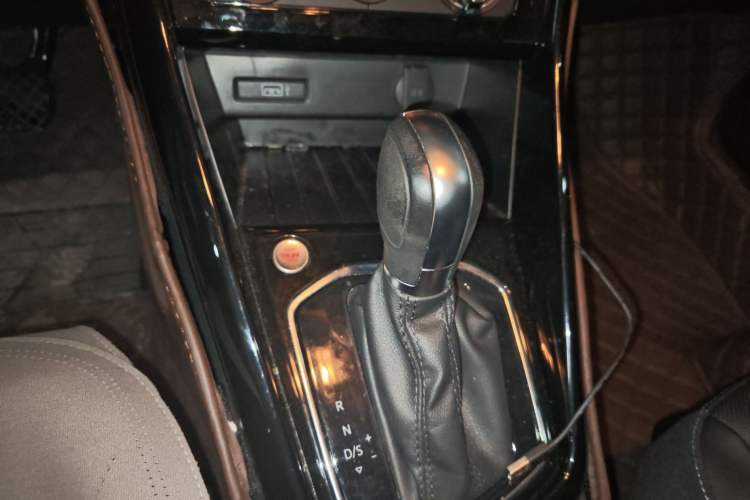 Used Jetta VS5 2022 280TSI Automatic Enjoyment Pro Trim