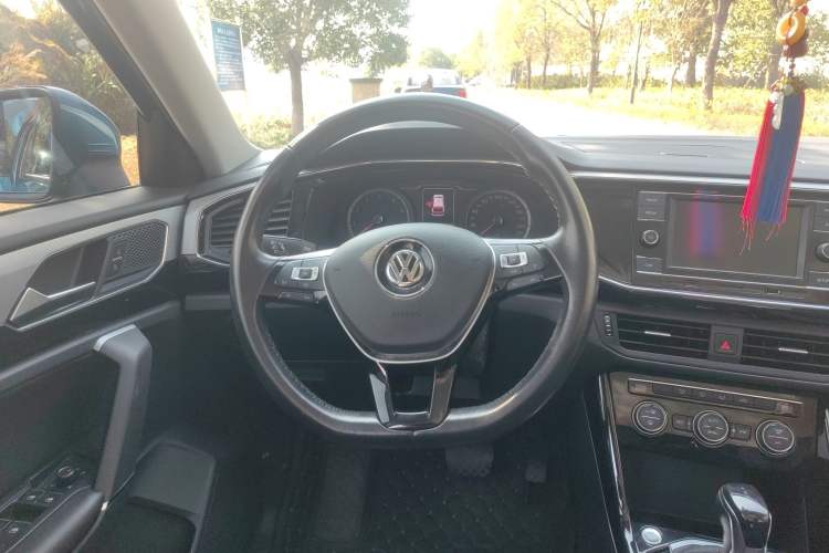 Used Volkswagen Tayron 2019 330TSI Two-Wheel Drive Luxury Model China VI Standard