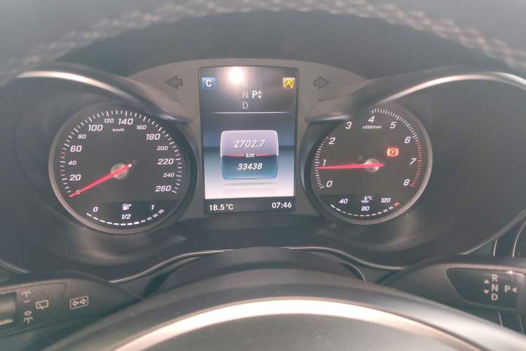 Used Mercedes-Benz GLC 2019 GLC 260 L 4MATIC Dynamic Model Instrument Cluster