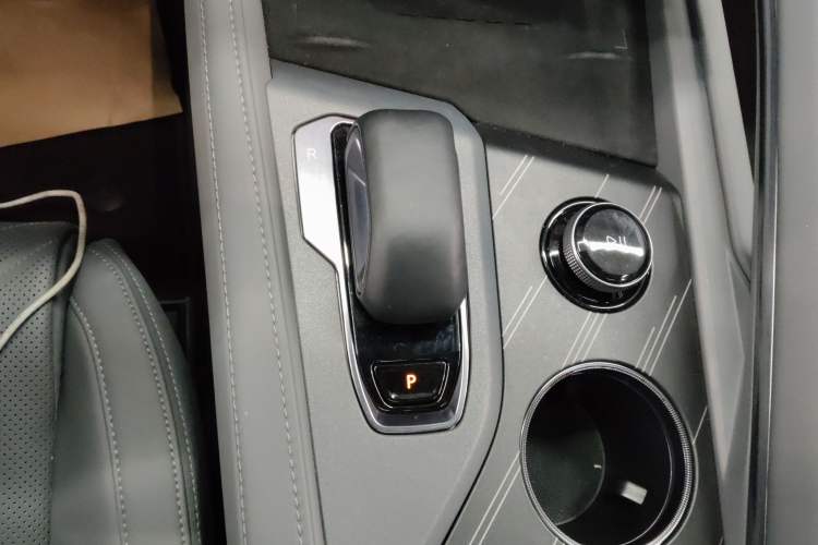 Used Zeekr 001 2025 WE Edition 100 kWh Rear-Wheel Drive
