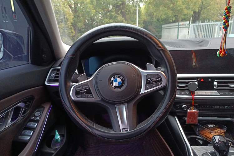 Used BMW 3 Series 2020 Restyled 325i M Sport Night Edition Package Steering Wheel