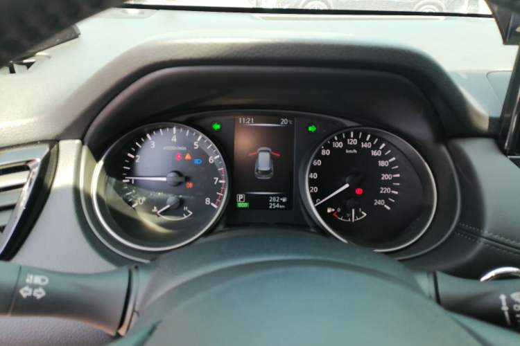 Used Nissan X-Trail 2025 Honor 2.0L Two-Wheel Drive Leading Edition Instrument Cluster