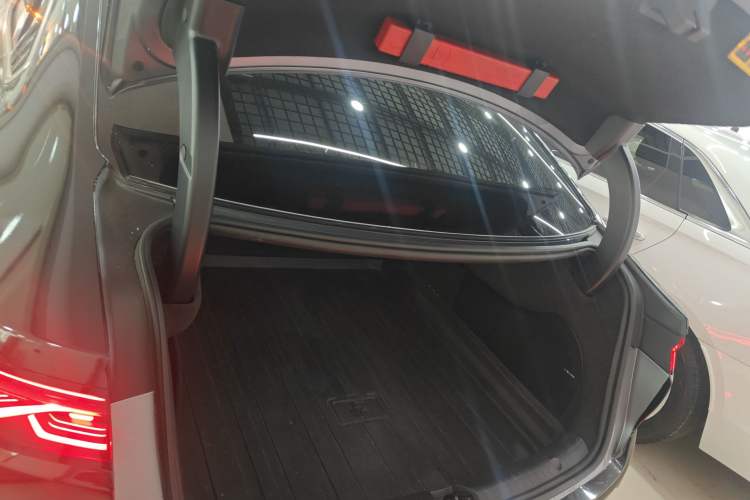 Used BYD Han 2023 DM-i Champion Edition 121KM Prestige Model Trunk