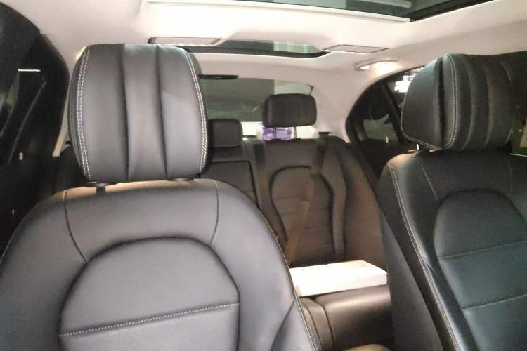 Used Mercedes-Benz C-Class 2017 C 200 L Sport Edition Headliner