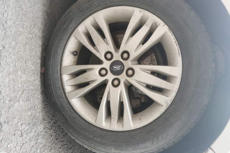 Used Ford Focus 2012 Sedan 1.6L Manual Comfort Model
