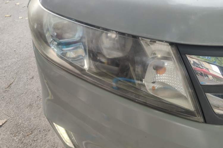 Used Suzuki Vitara 2016 1.4T Automatic 4x4 Flagship Model Right Front Headlight