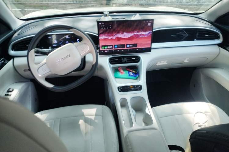 Used Geely Galaxy Geome 2025 UP 410km Exploration Edition