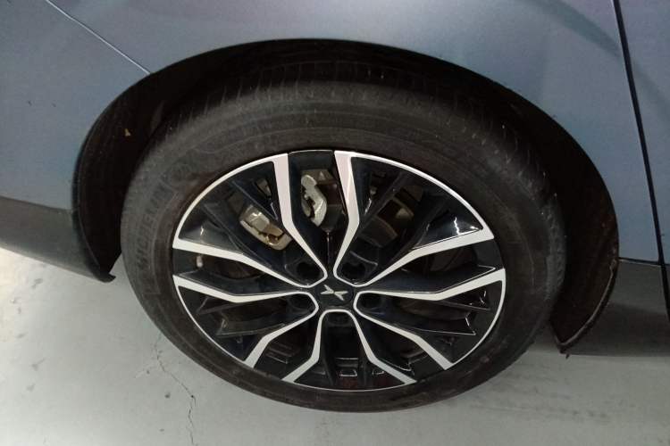 Used XPeng P5 2021 460G Right Rear Wheel Hub