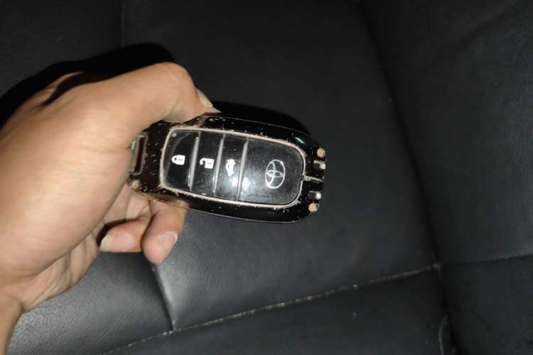 Used Toyota Prado 2016 2.7L Automatic Standard Edition