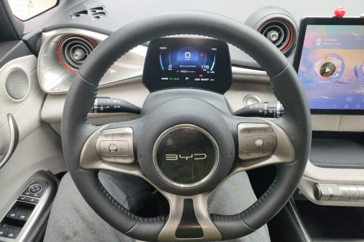 Used BYD Dolphin 2021 405 km Free Version