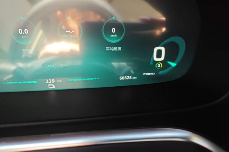 Used Roewe RX5 New Energy 2017 ERX5 EV400 Electric Internet Supreme Edition Odometer Close Up