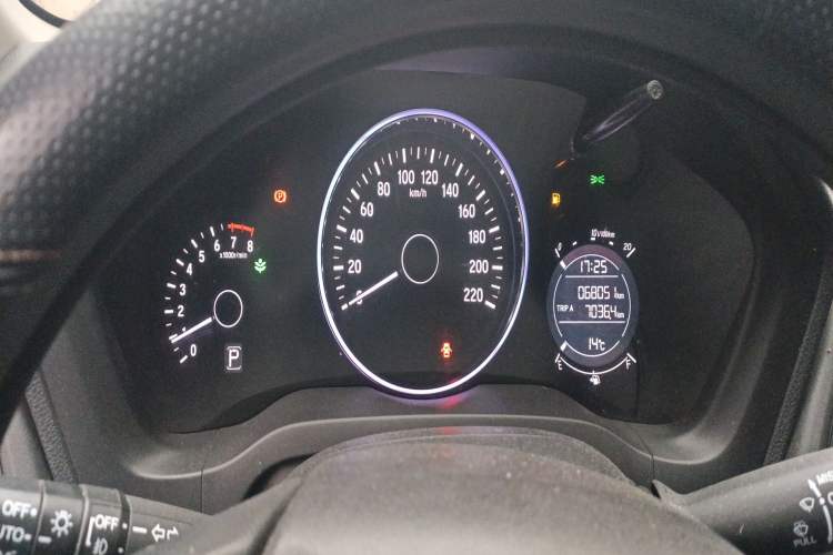 Used Honda Vezel 2022 1.5L CVT Phantom Night Pioneer Edition Instrument Cluster