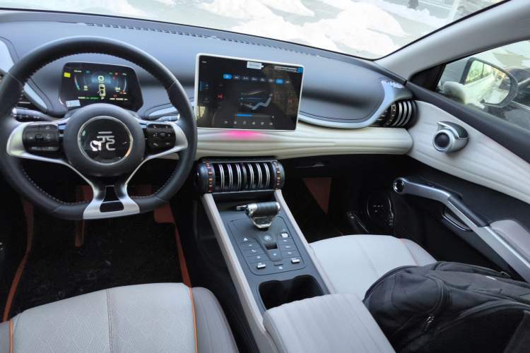 Used BYD Yuan PLUS 2024 Honor Edition 430KM Leading Model