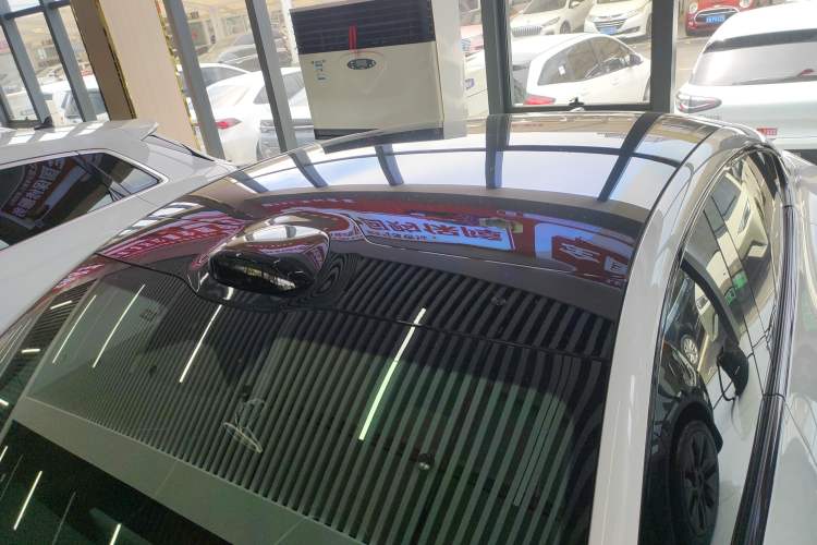 Used Xiaomi Auto SU7 2024 Rear-Drive Ultra-Long Range Advanced Pro-Level Intelligent Driving Version Roof