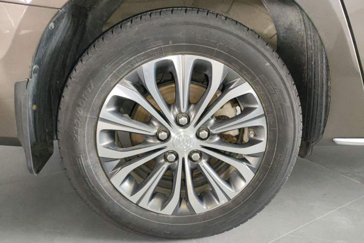 Used Buick GL8 2023 Land Executive Class 652T Luxury Model