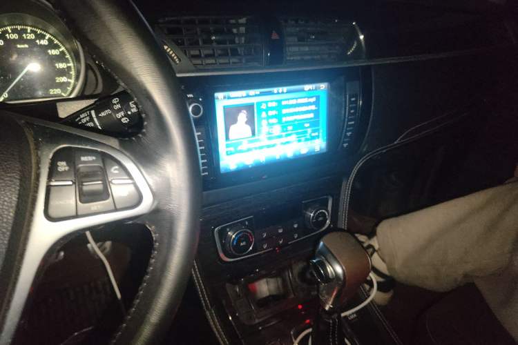 Used Zotye T600 2015 2.0T DCT Luxury Version
