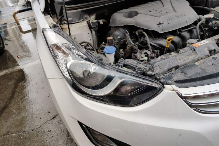 Used Hyundai Elantra (5th Generation / Langdong) 2013 1.6L Automatic Luxury Model
