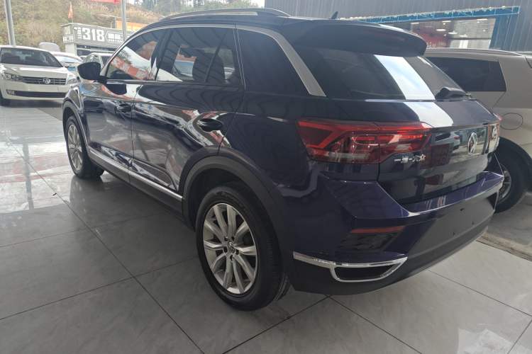 Used Volkswagen T-ROC 2018 230TSI DSG Two-Wheel Drive Advanced Version China V Standard
