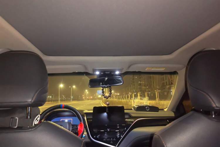 Used Toyota Camry 2021 2.5G Luxury Edition Headliner