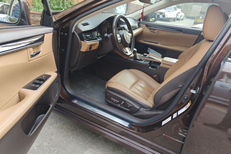 Used Lexus ES 2015 200 Elite Edition
