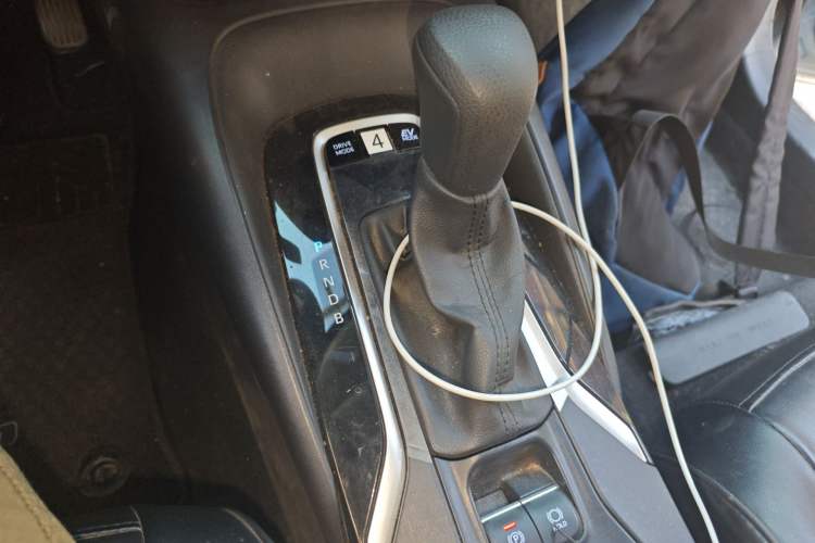 Used Toyota Corolla 2021 Dual-Motor 1.8L E-CVT Elite Edition