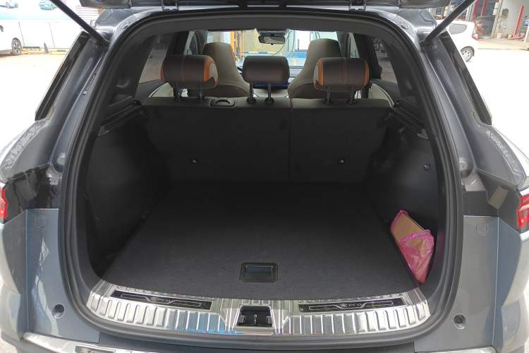 Used BYD Song Pro New Energy 2023 Champion Edition DM-i 110KM Beyond Model Trunk