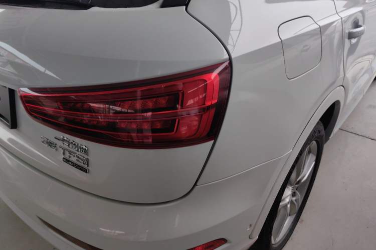 Used Audi Q3 2016 35 TFSI quattro all-wheel-drive style model
