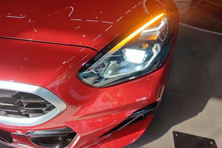 Used BMW Z4 2022 sDrive 25i M Sport Package Left Front Headlight