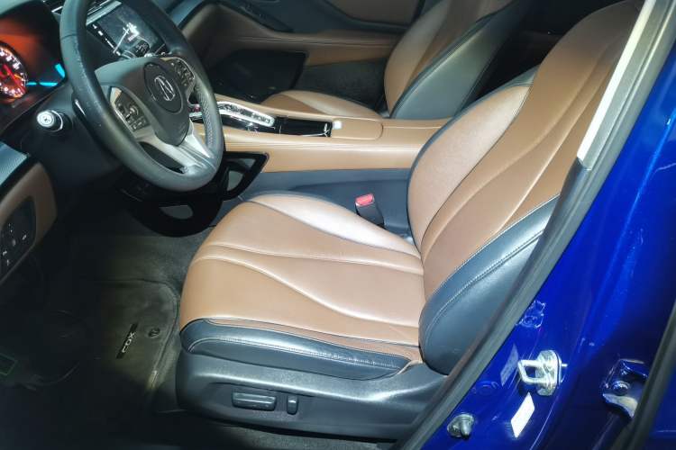 Used Acura CDX 2021 1.5T Two-Wheel Drive Deluxe Edition