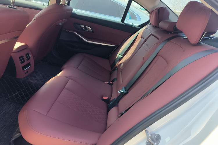 Used BMW i3 2024 eDrive 35 L