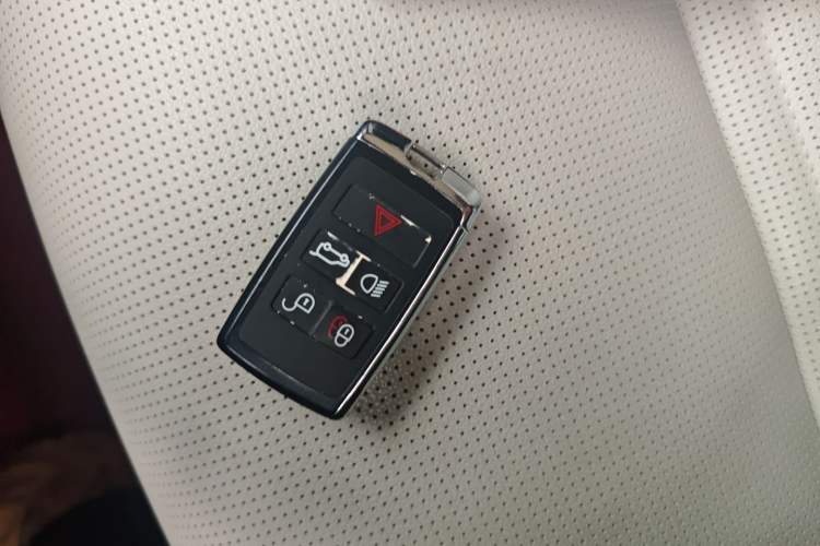 Used Land Rover Discovery Sport 2021 249 PS R-Dynamic S Performance Edition