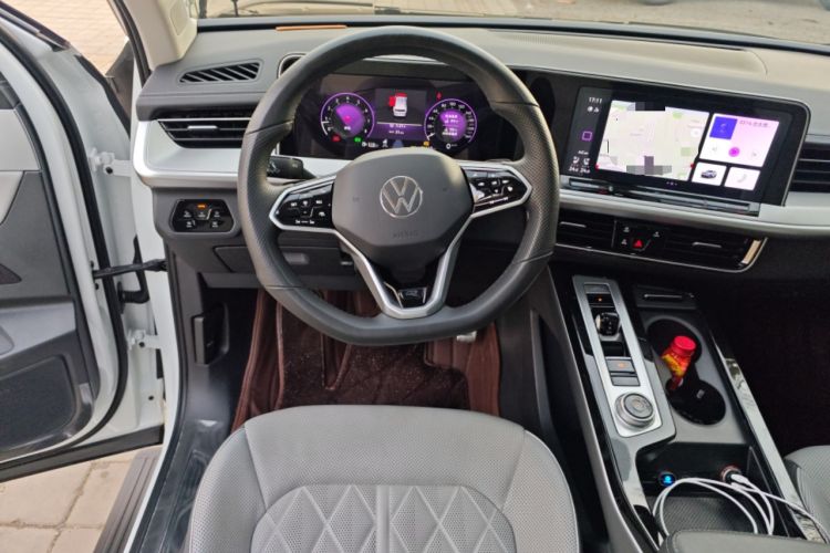 Used Volkswagen Tavendor 2023 380TSI Four-Wheel Drive R-Line Cruise Edition