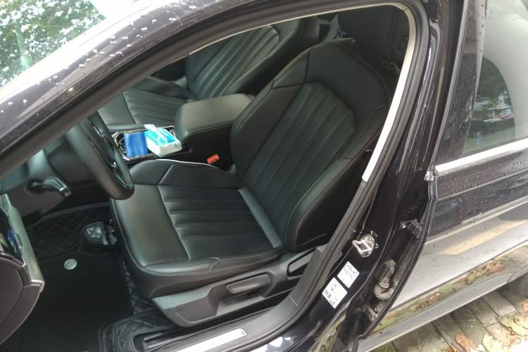 Used Volkswagen Passat New Energy 2019 430 PHEV Hybrid Elite Edition Left Front Seat