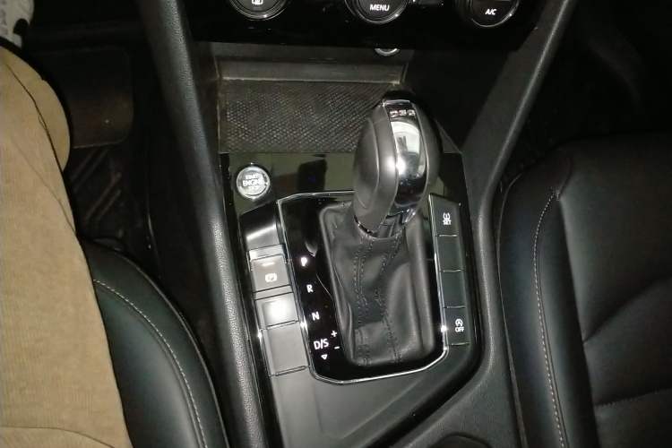 Used Volkswagen Tharu 2020 280TSI Two-Wheel Drive Comfort Edition China VI Standard