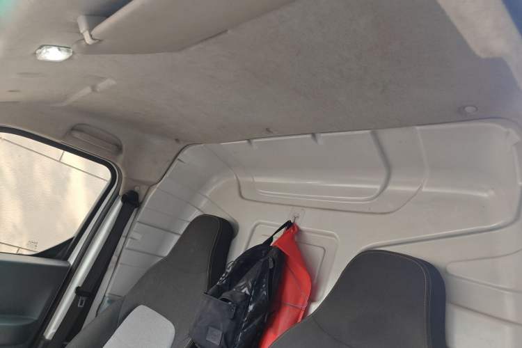 Used Farizon Xingxiang V 2022 Star Enjoy V6E Value Edition Long Wheelbase Ningde – 41.86 kWh