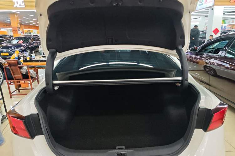 Used Nissan Teana 2021 2.0L XL Comfort Edition
