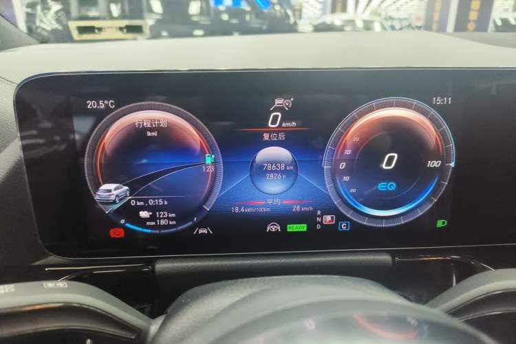 Used Mercedes-Benz EQA 2022 EQA 300 4MATIC Launch Edition
