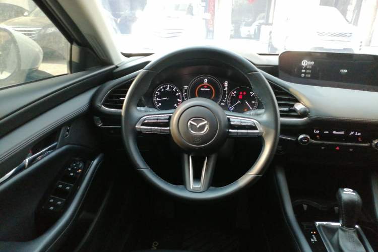 Used Mazda 3 Axela 2022 2.0L Automatic ZhiXuan Edition