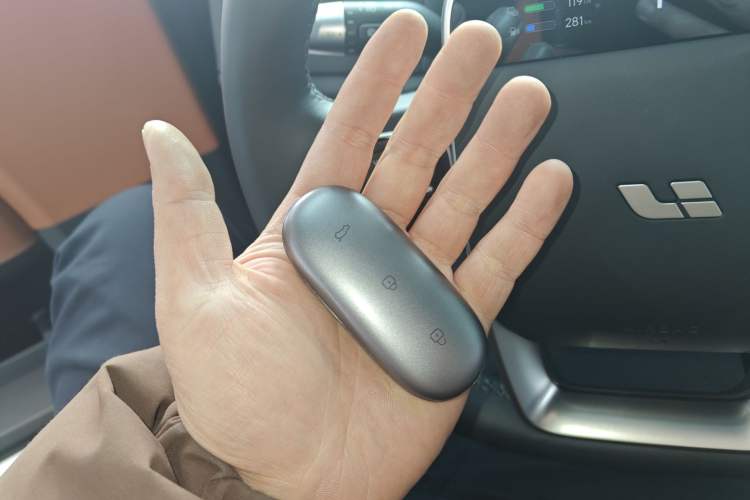 Used Li Auto L6 2025 Pro Smart Refresh Edition
