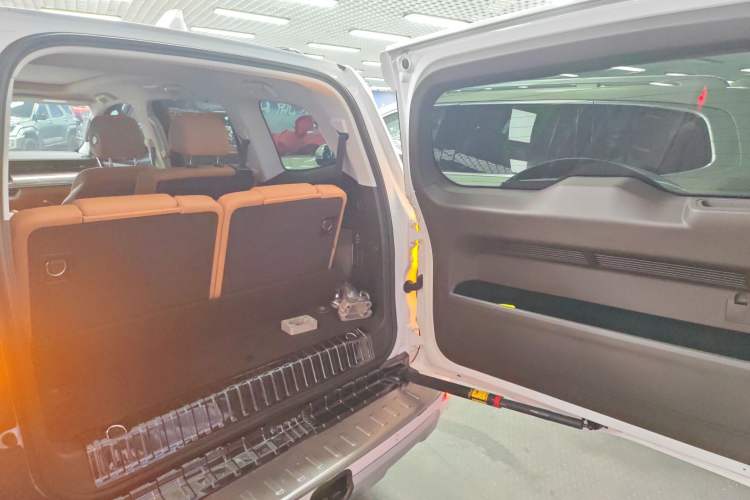 Used Tank 500 2022 3.0T Sport Edition "Creation" Style 7 Seats
