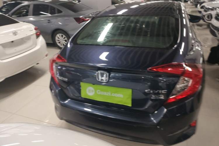 Used Honda Civic 2016 220TURBO CVT Luxury Edition