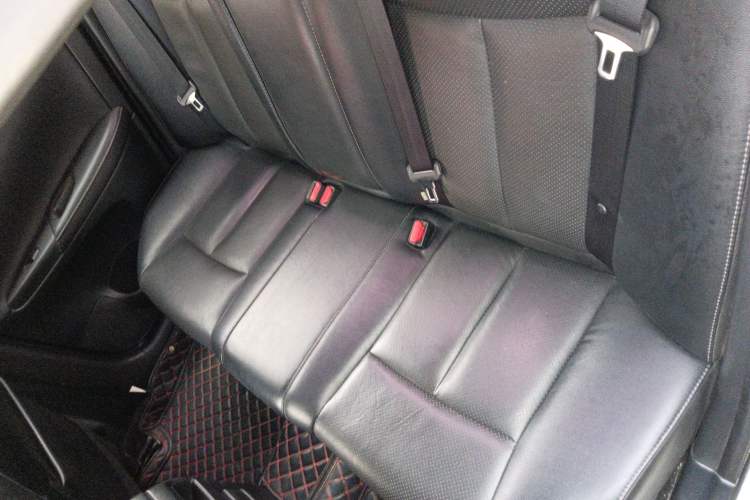 Used Nissan Sylphy 2016 1.6XV CVT Smart Enjoyment Version Left Rear Seat