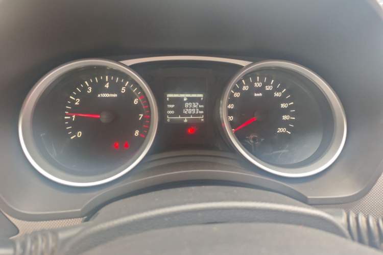 Used Wuling Hongguang 2019 1.5L S Comfort Edition China VI LAR