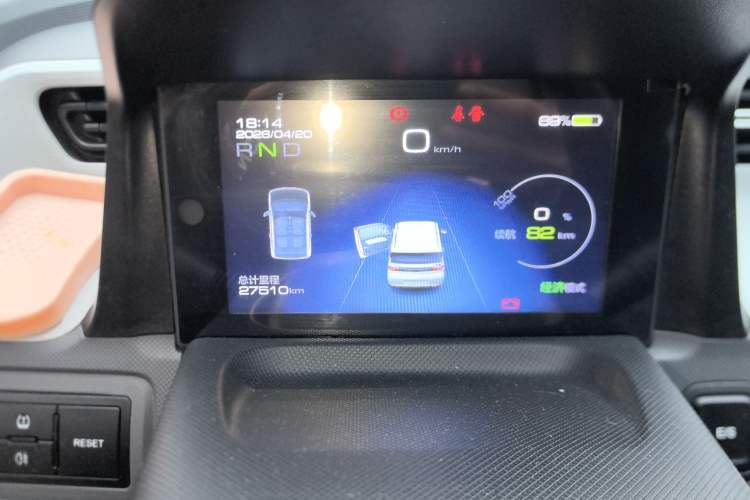 Used Wuling Hongguang MINIEV 2021 Macaron Fashion Model Lithium Iron Phosphate
