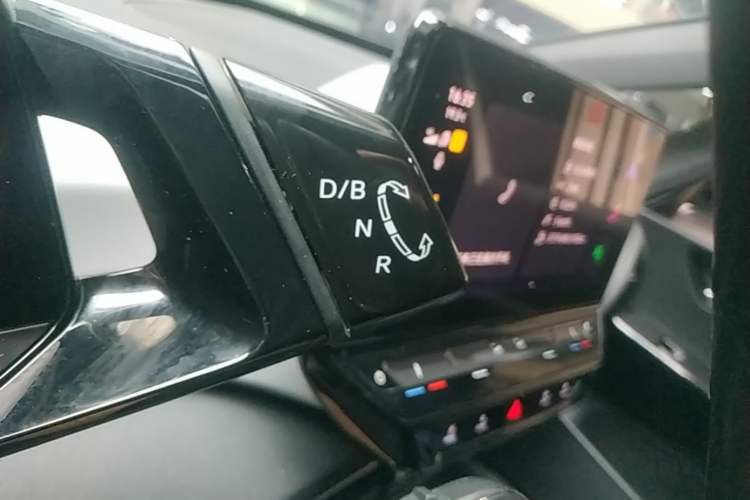 Used Volkswagen ID.3 2024 Pure & Smart Edition Gear Lever