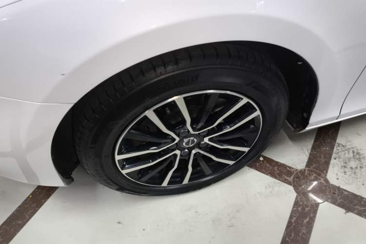 Used Volvo V40 2019 T3 Zhiyi Edition