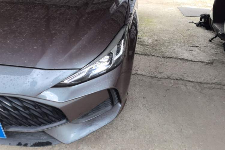 Used MG 5 2021 180 DVVT CVT Youth Luxury Edition
