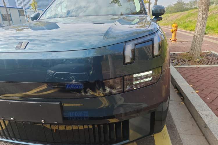 Used Lynk & Co 900 2025 2.0T Ultra
