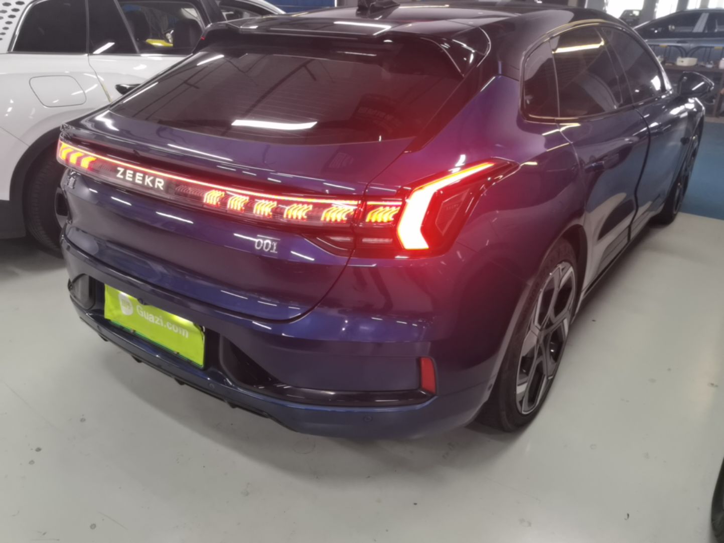 Zeekr 001 2023 WE Edition 86 kWh — снимка 6